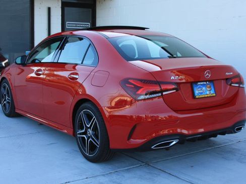 Used 2019 Mercedes-Benz A 220 4MATIC image 9
