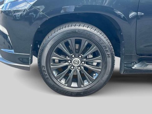 Certified 2023 Lexus GX 460 Luxury w/ Sport Design Package AWD/4WD image 10