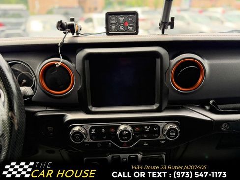 Used 2022 Jeep Gladiator Mojave w/ LED Lighting Group AWD/4WD image 26