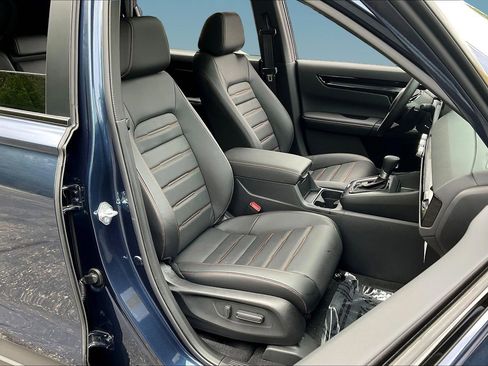 Used 2026 Honda CR-V Sport Touring image 28