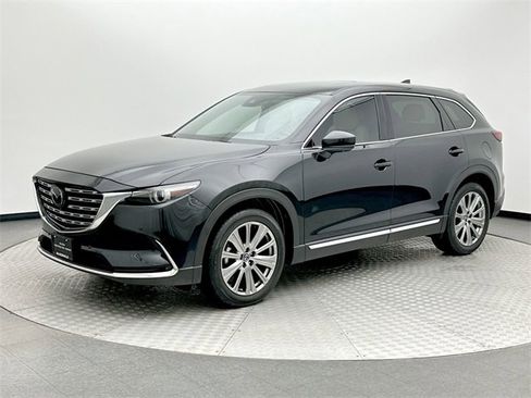 Used 2023 MAZDA CX-9 Signature image 1