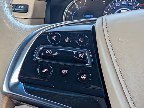 Used 2018 Cadillac Escalade Platinum image 15