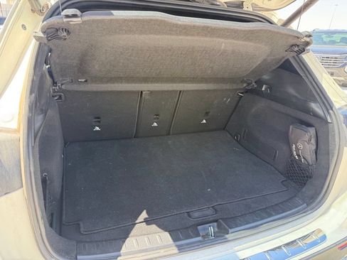 Used 2023 Mercedes-Benz GLA 250 image 11