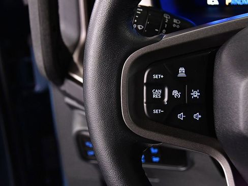 Used 2025 Ford Bronco Outer Banks AWD/4WD image 21