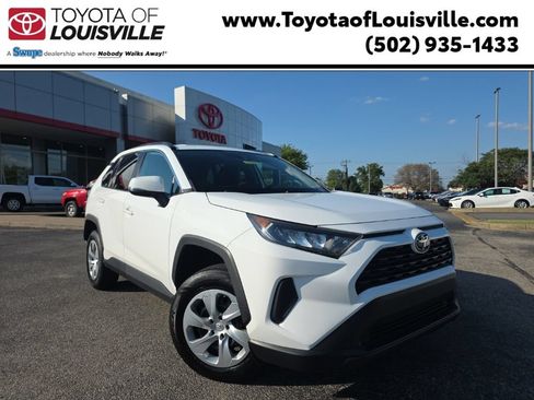 Certified 2021 Toyota RAV4 LE FWD image 1