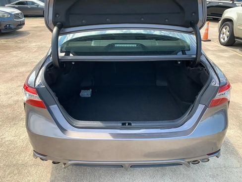 Used 2020 Toyota Camry XSE w/ Navigation Package FWD image 21