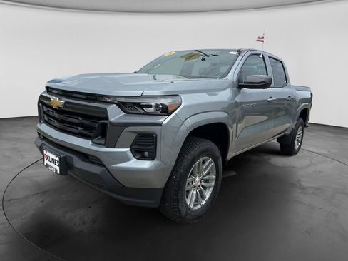 New 2026 Chevrolet Colorado LT w/ LT Convenience Package AWD/4WD image 17