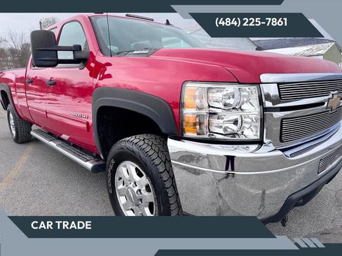 Used 2011 Chevrolet Silverado 2500 LT w/ Interior Plus Package image 1