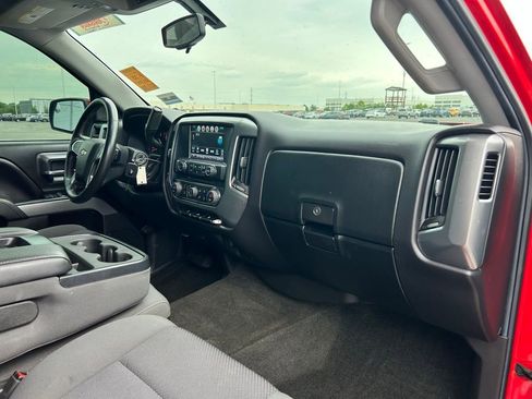Used 2017 Chevrolet Silverado 1500 LT w/ All Star Edition AWD/4WD image 10