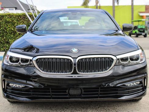 Used 2017 BMW 530i RWD image 10