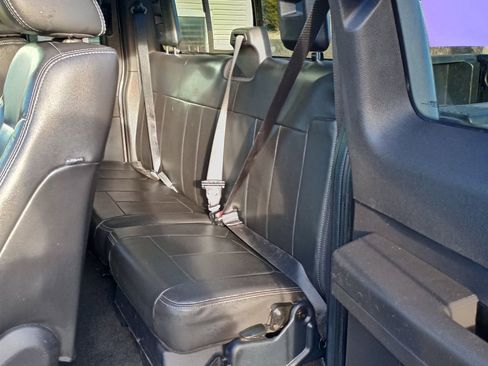 Used 2011 Ford F350 Lariat w/ Lariat Interior Pkg image 17