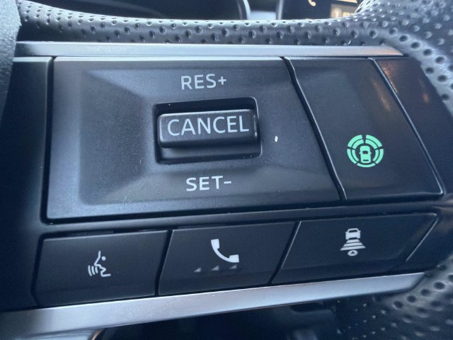 Used 2025 Mitsubishi Outlander SE FWD image 23