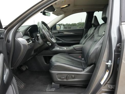Certified 2023 INFINITI QX60 Luxe w/ Performance Audio Package FWD image 16