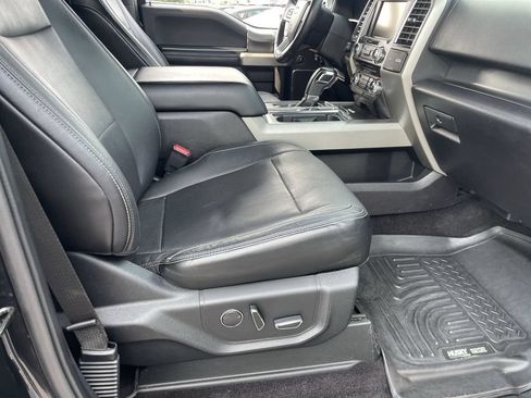 Used 2015 Ford F150 Lariat w/ Equipment Group 501A Mid AWD/4WD image 33