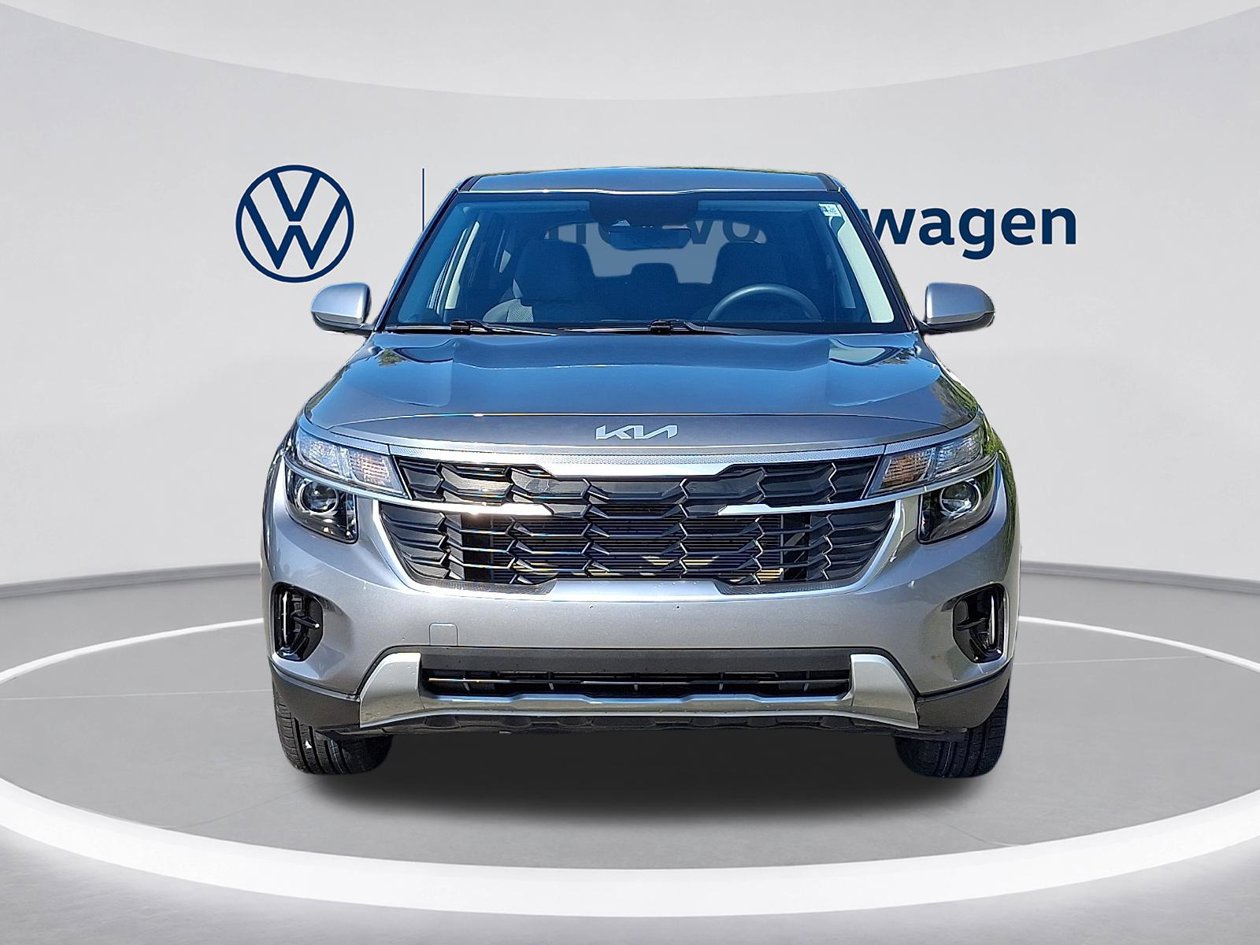 Used 2026 Kia Seltos LX AWD/4WD image 2