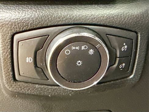 Used 2020 Ford Expedition XLT w/ FX4 Off-Road Package image 10