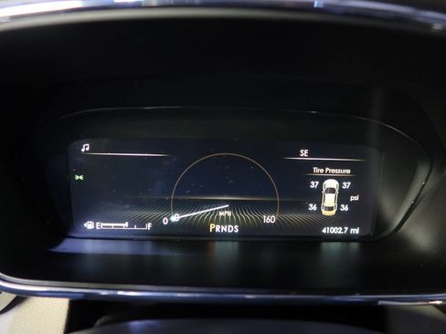 Used 2020 Lincoln Continental Reserve w/ Luxury Package image 21