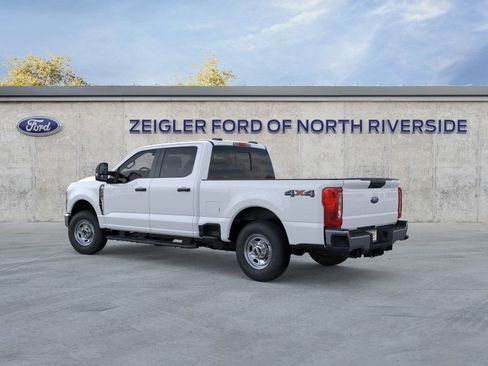 New 2026 Ford F250 XL w/ XL Chrome Package AWD/4WD image 4