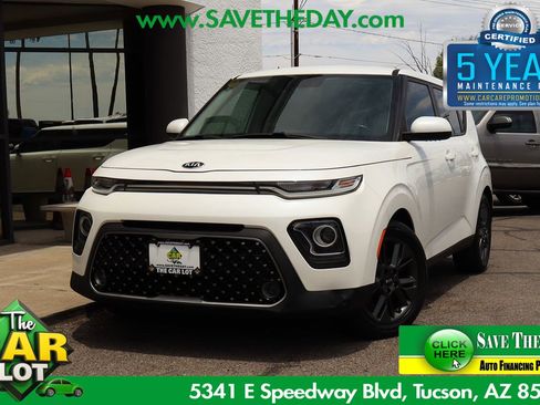 Used 2020 Kia Soul EX FWD image 1