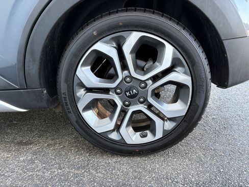 Used 2020 Kia Soul X-Line FWD image 28