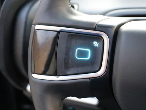 Used 2025 Ford Expedition Active image 26