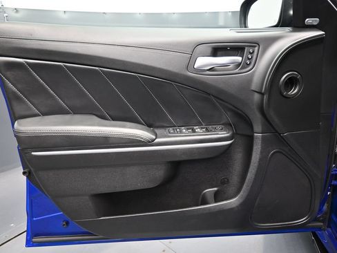 Used 2022 Dodge Charger Scat Pack RWD image 10