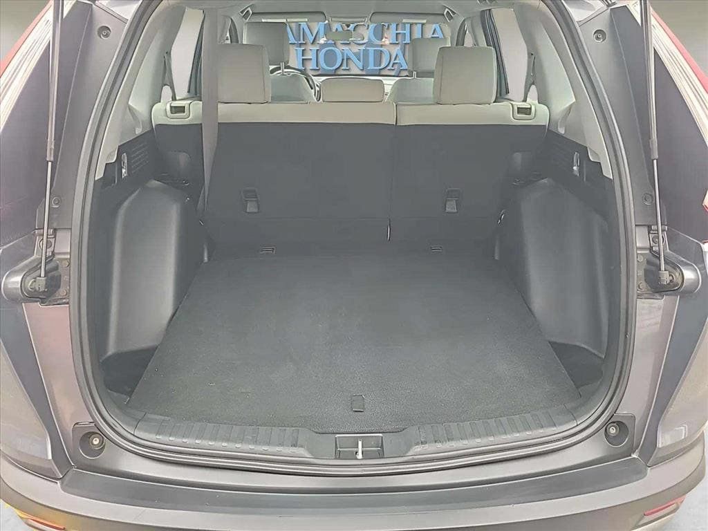 Used 2017 Honda CR-V LX image 18