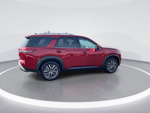 Used 2024 Nissan Pathfinder SL w/ SL Premium Package AWD/4WD image 8