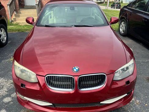 Used 2011 BMW 328i Convertible image 12
