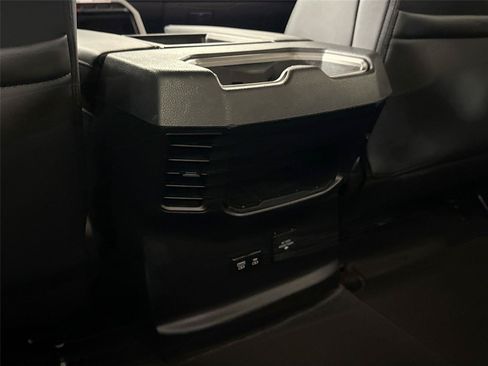 Used 2025 Toyota Tundra SR5 w/ SR5 Premium Package RWD image 33