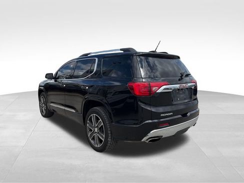 Used 2018 GMC Acadia Denali w/ Technology Package FWD image 7