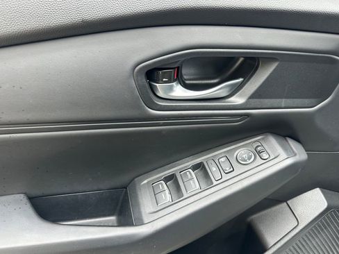 Certified 2023 Honda Accord EX image 11