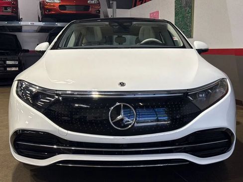 Used 2022 Mercedes-Benz EQS 450+ Sedan image 63