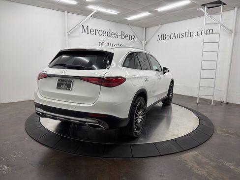 Used 2026 Mercedes-Benz GLC 300 image 7