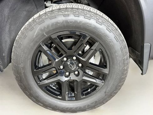 Used 2022 Chevrolet Silverado 1500 LT Trail Boss w/ Safety Package image 8