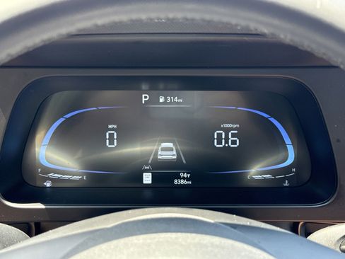 Used 2025 Hyundai Elantra Sport image 20