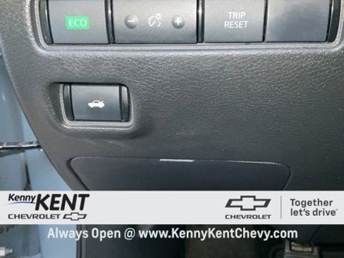 Used 2024 Nissan Sentra SV w/ All-Weather Package image 21