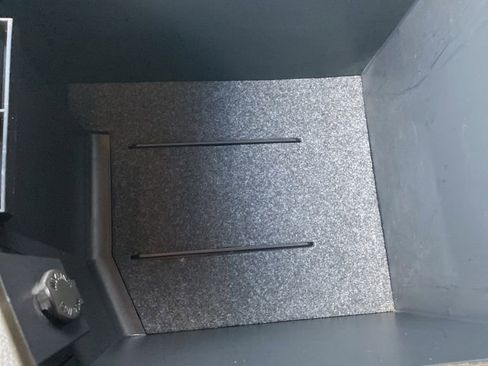 Used 2010 Toyota Sequoia Limited RWD image 30