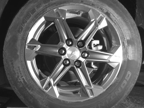 Used 2025 Chevrolet Blazer LT FWD image 14