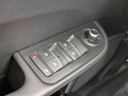 Used 2022 Alfa Romeo Giulia Ti image 20