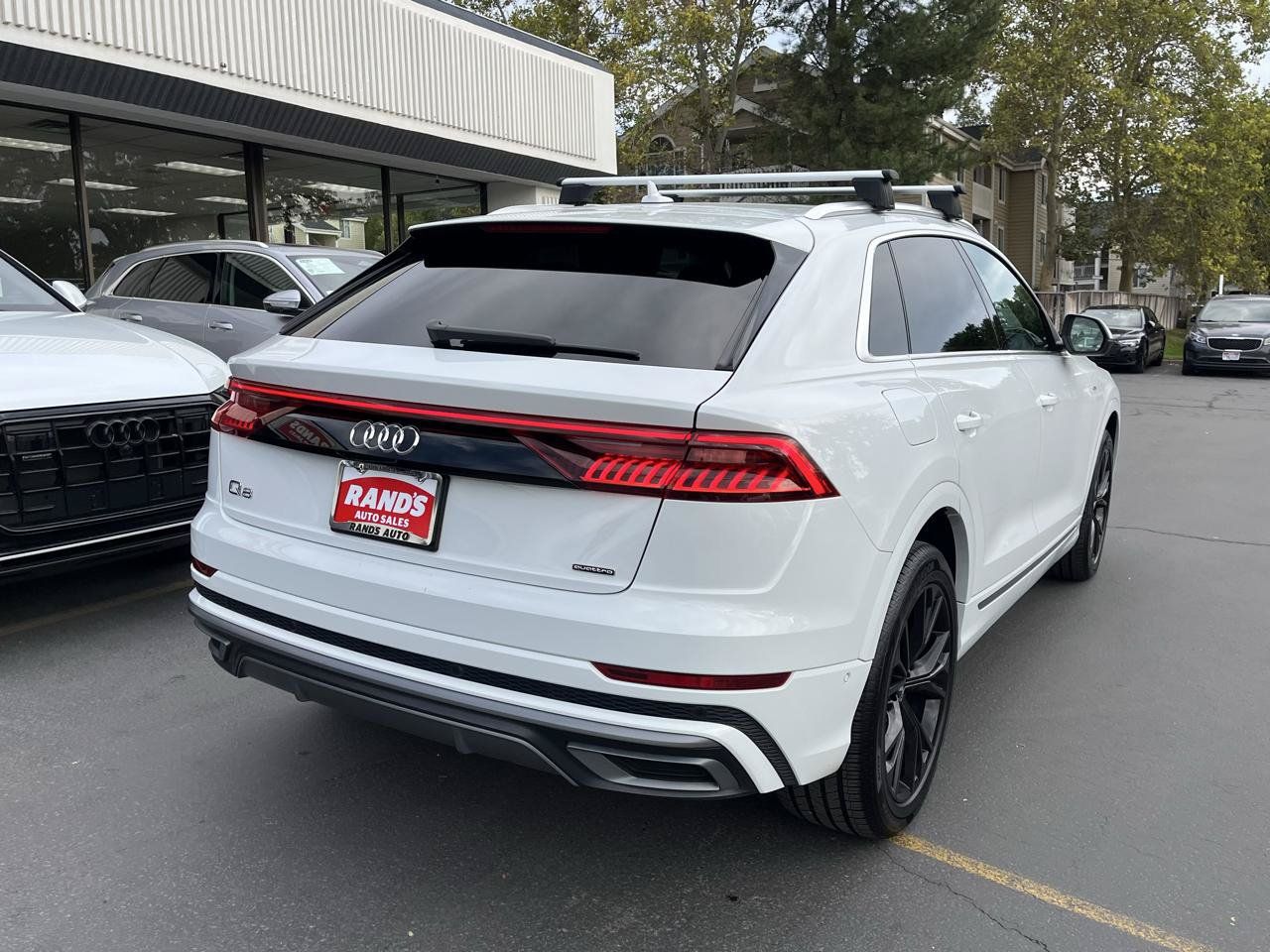 Used 2022 Audi Q8 Premium Plus AWD/4WD image 11
