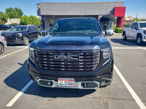 Used 2023 GMC Sierra 1500 Denali Ultimate AWD/4WD image 2