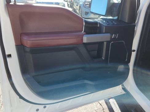 Used 2020 Ford F150 Platinum w/ Equipment Group 701A Luxury image 25