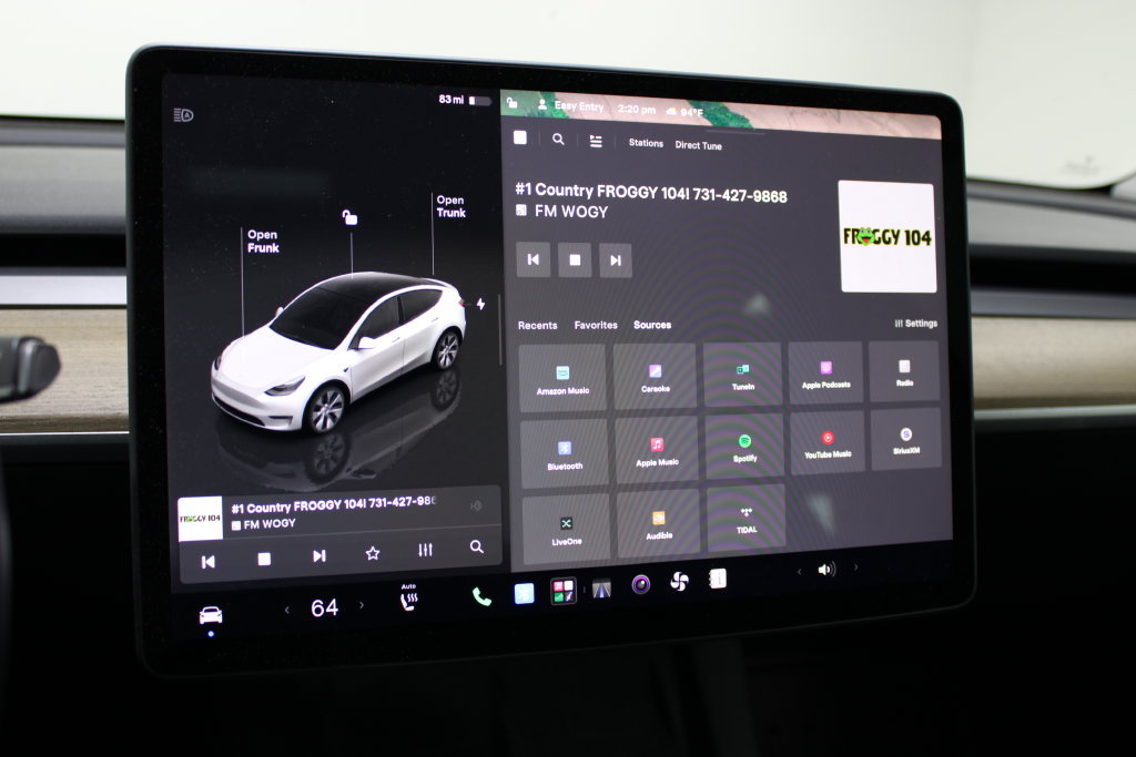 Used 2023 Tesla Model Y Long Range AWD/4WD image 33