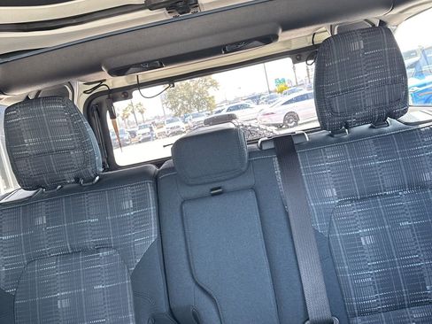 Used 2025 Ford Bronco Heritage Edition image 17