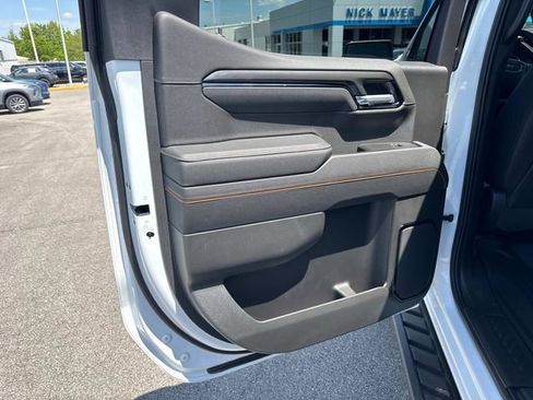 New 2026 GMC Sierra 1500 AT4 w/ AT4 Premium Package AWD/4WD image 14