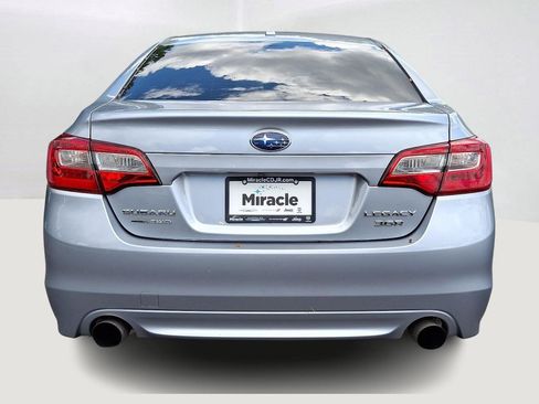 Used 2015 Subaru Legacy 3.6R Limited AWD/4WD image 5