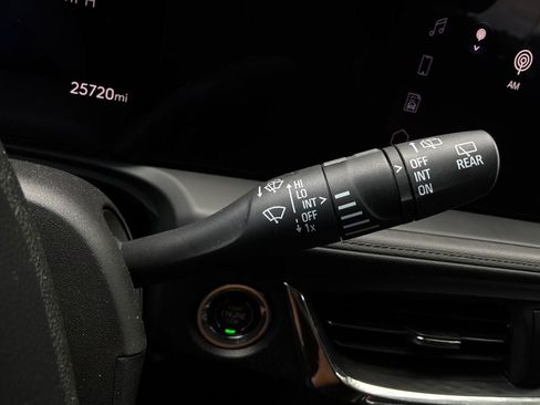 Used 2025 Buick Encore GX Preferred FWD image 34