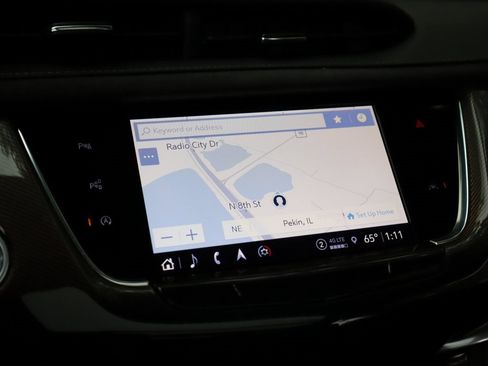 Certified 2024 Cadillac XT6 Premium Luxury w/ Platinum Package image 18