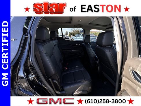 Certified 2022 GMC Acadia SLT w/ Technology Package image 12